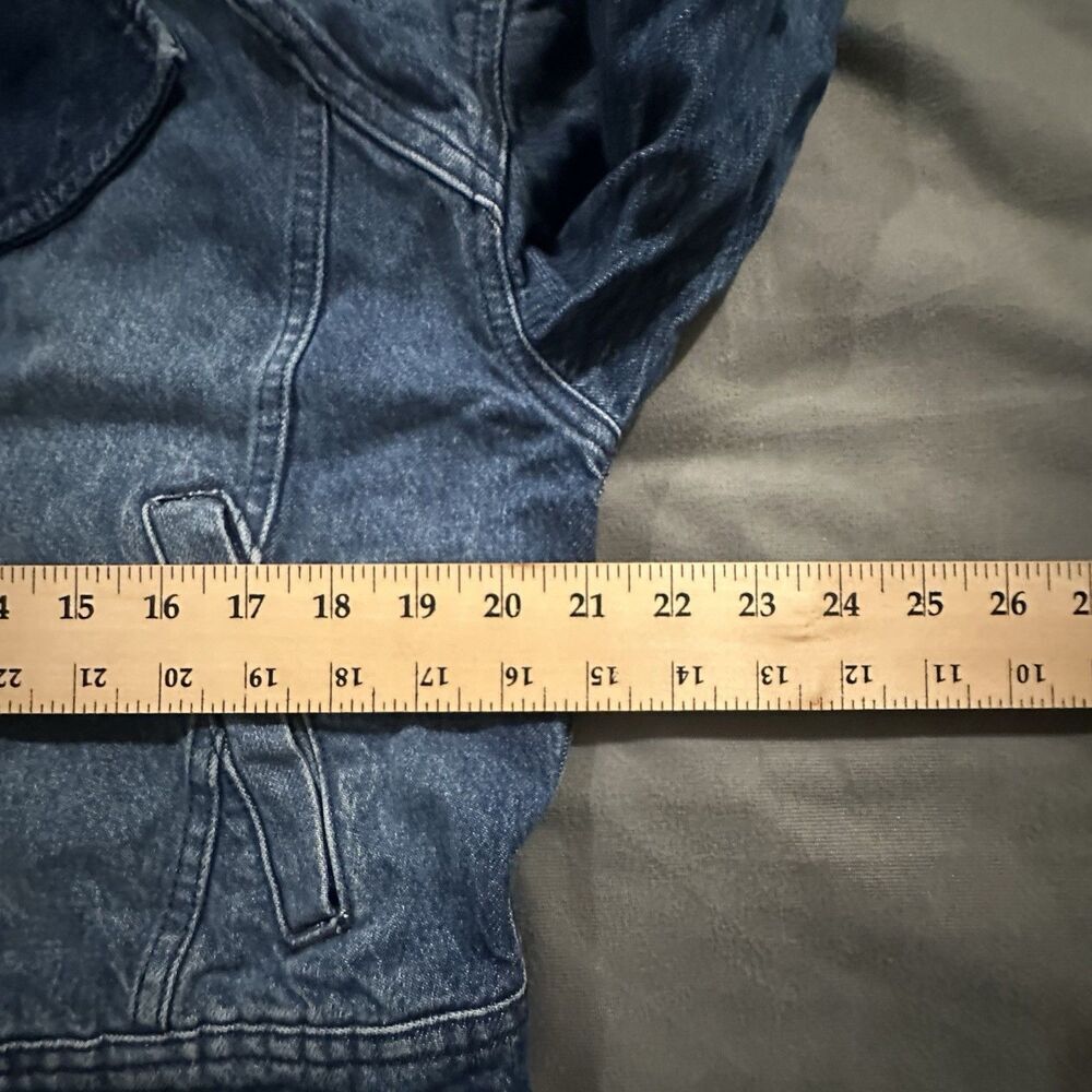 We The Free People Denim Jacket Cropped Womens Small Jean Boxy Blue - Picture 2 of 8